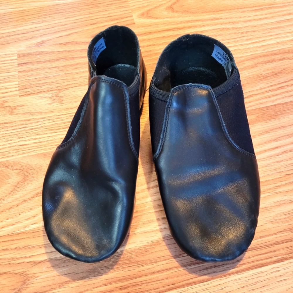 Gently Used Leather Jazz Shoes